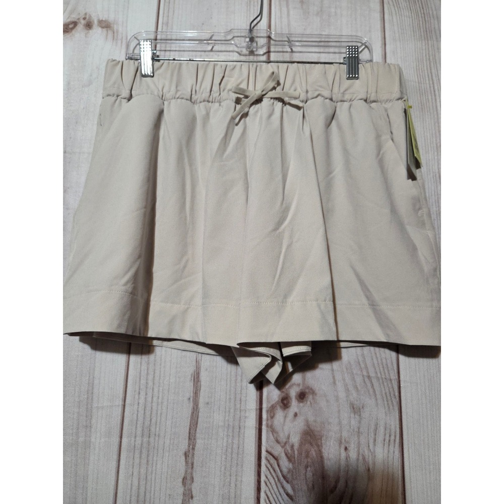 All in Motion Womens High Rise Wide Leg Shorts Tan Beige Athletic Size L NWT